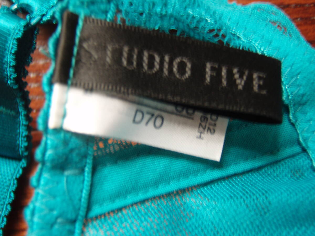 ワコール　STUDIO　FIVE　グリーン　ブラジャーD70　TバックソングMセット　_画像8