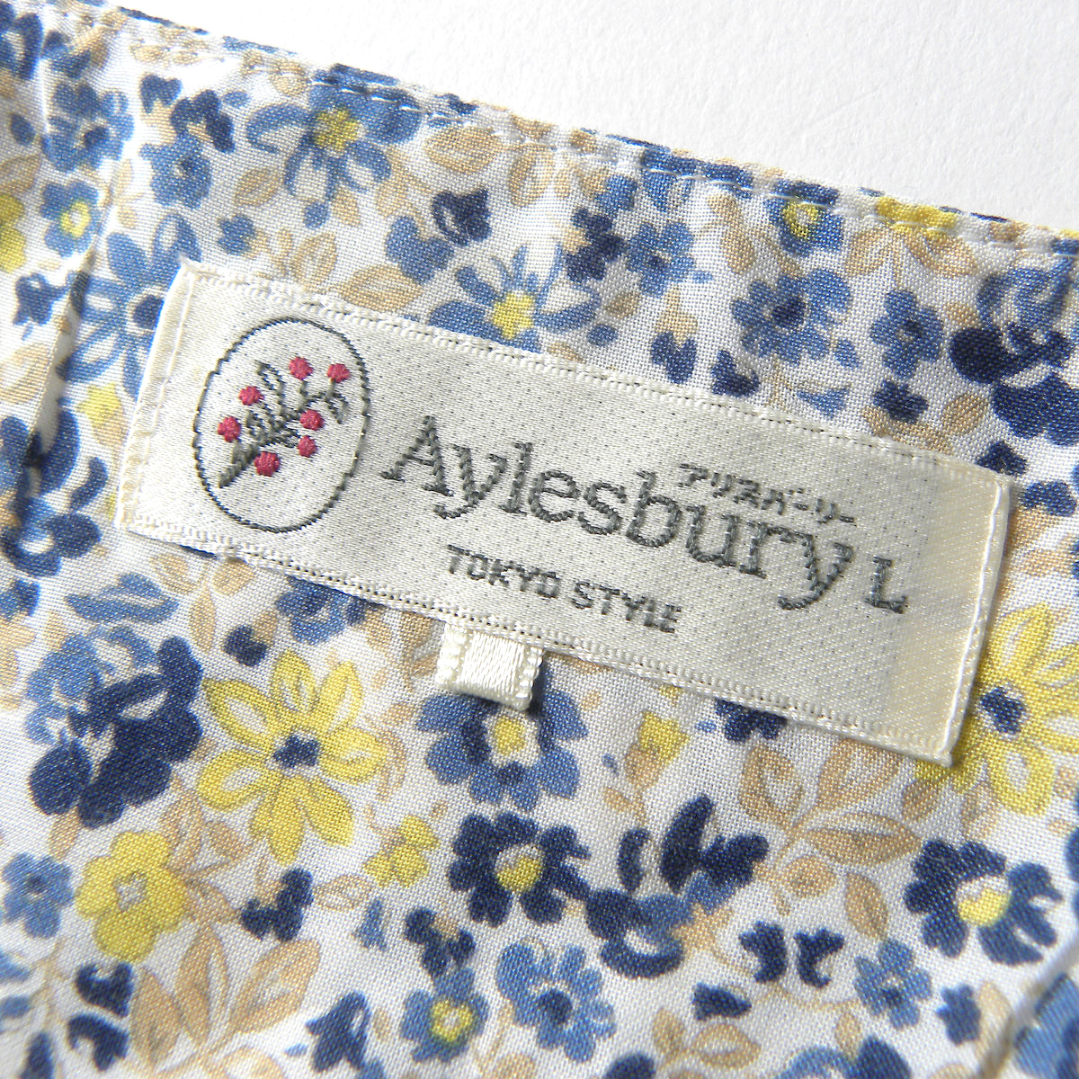  Aylesbury Aylesbury цветок принт квадратное шея булавка tuck блуза 7 минут рукав уборная возможно большой размер LL Tokyo стиль l0416-17