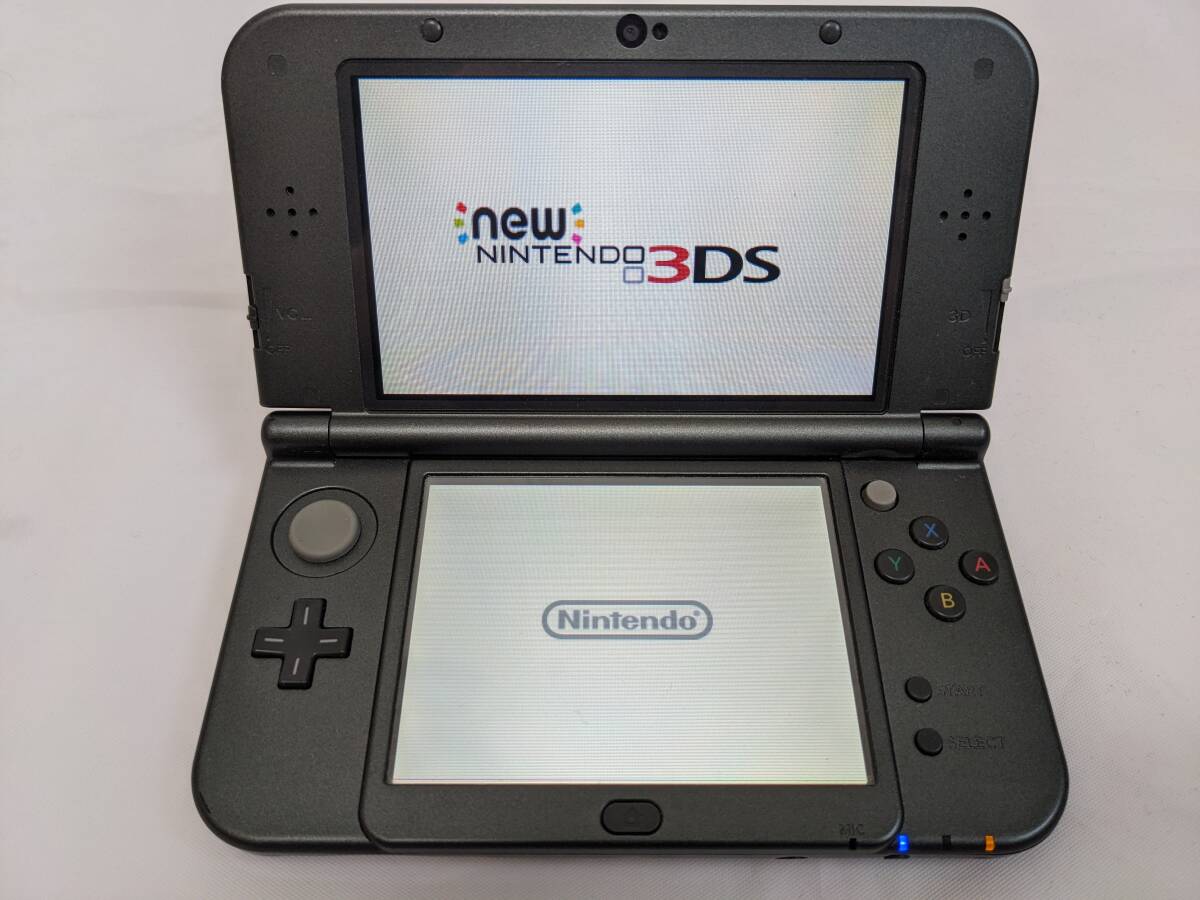 New Nintendo 3DS LL metallic black [ secondhand goods ] a little with defect 