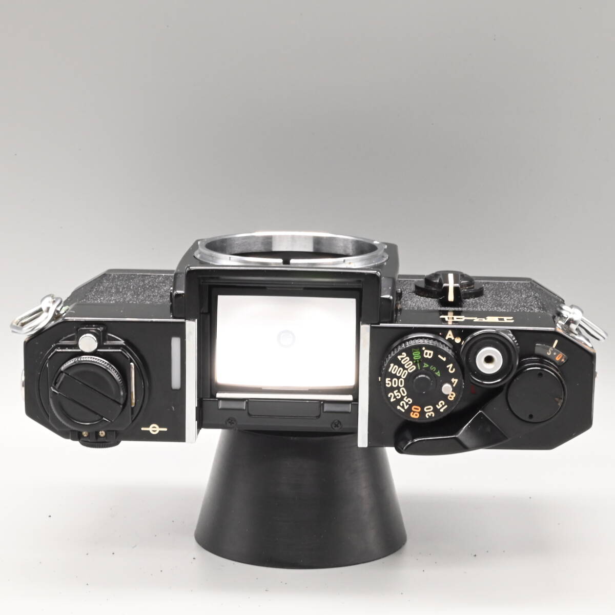 〇0577 【動作確認済み】Canon F-1 一眼レフカメラ フィルムカメラ ボディ キヤノン 旧F-1N F-1改 後期モデルの画像8