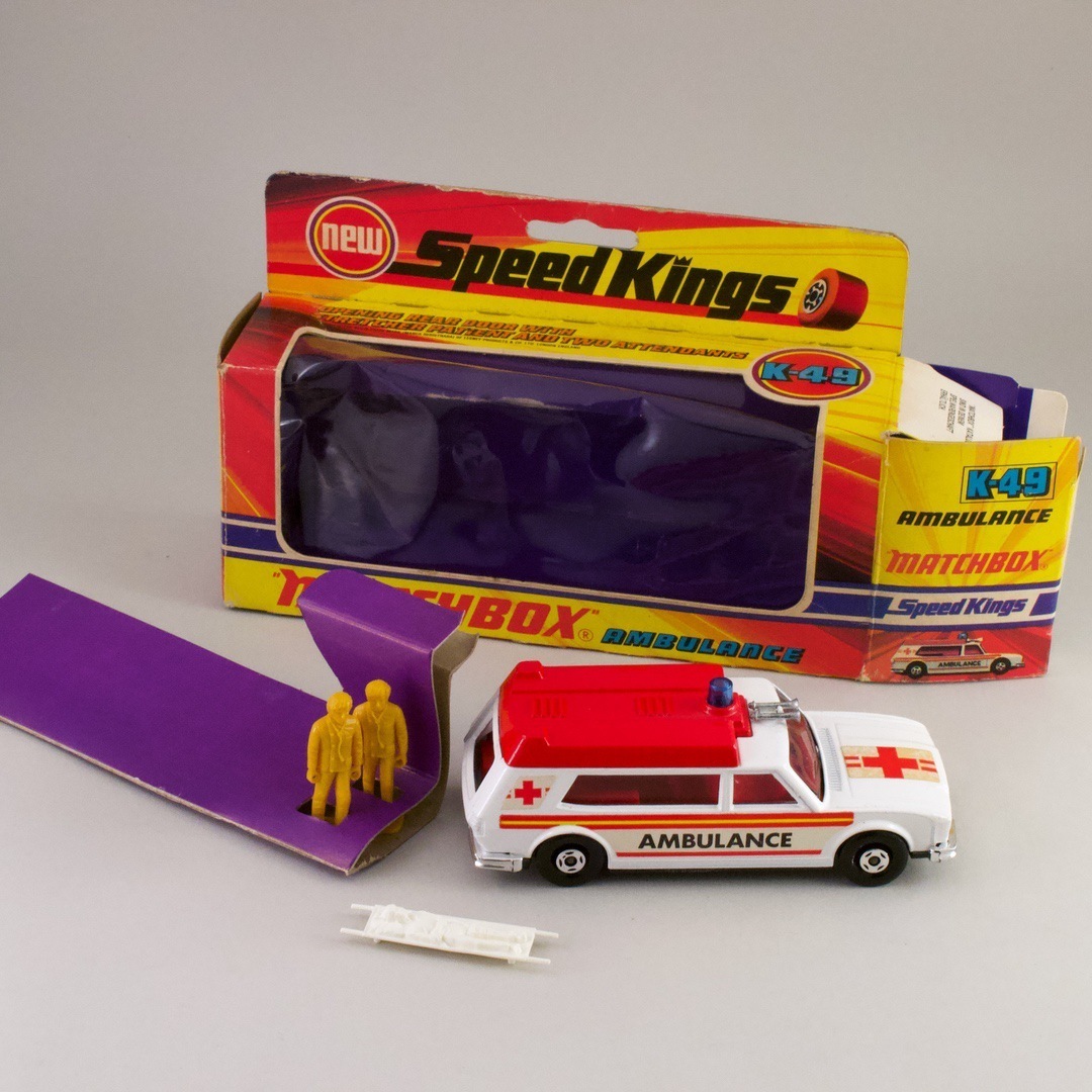 イギリス マッチボックス（matchbox） 救急車 new Speed Kings AMBULANCE K-49 1974_画像1