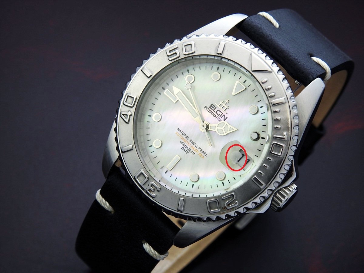 エルジン ELGIN TREASURE FK-1115-E Natural Shell Pearl Dial 200M デイト メンズ 自動巻き (外観美品)の画像4