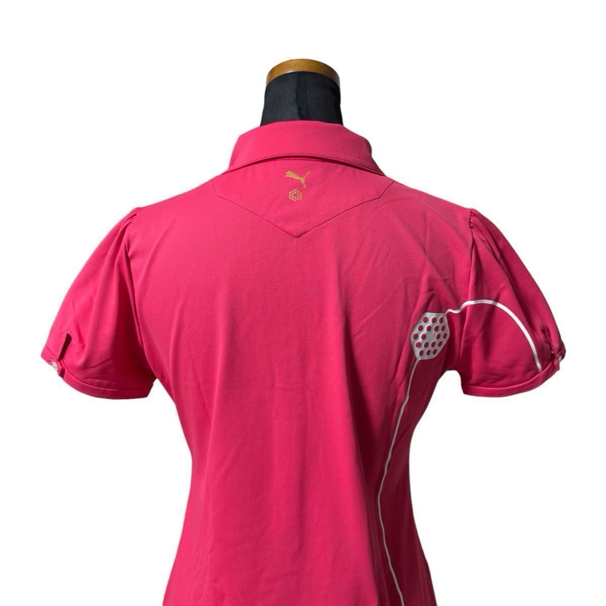 Puma プーマ ゴルフワンピース サイズM ピンク ワンポイントロゴ ポリエステル素材 ストレッチ ゴルフウェア