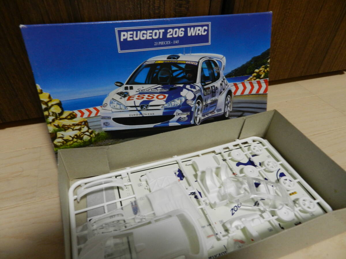 １／４３ PEUGEOT 206 WRC (プジョー206WRC) ＜Heller＞の画像4