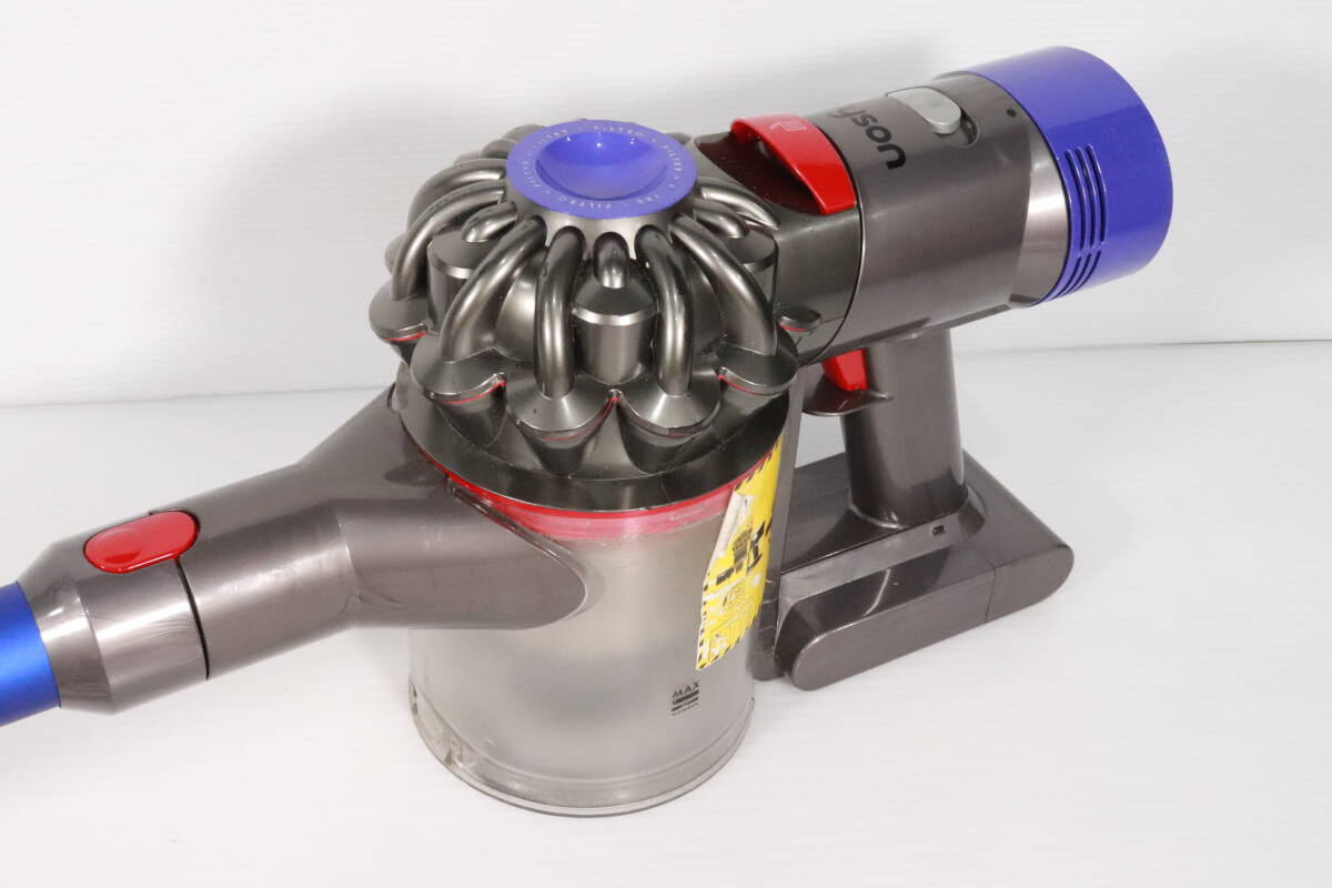 1円～★簡易動作確認済★Dyson ダイソン SV11 コードレスクリーナー 掃除機 充電式 新生活 S290_画像2