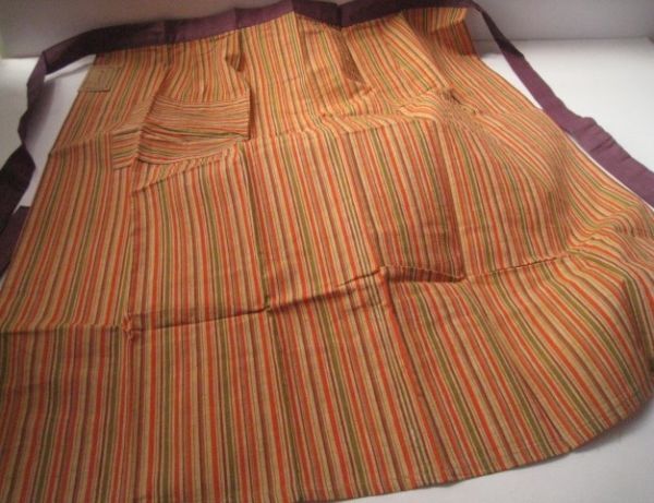  unused apron Japanese style apron . made in Japan cotton 100% small of the back under apron Cafe apron height 70. width 65. kimono kimono small articles /22N3.21-41