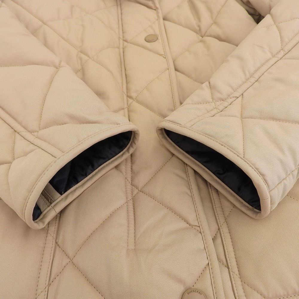  очень красивый товар Burberry BURBERRY 2022 год 8048823 бриллиант стеганое полотно gyaba жакет пальто XS женский почти не использовался обычная цена 279000 иен 