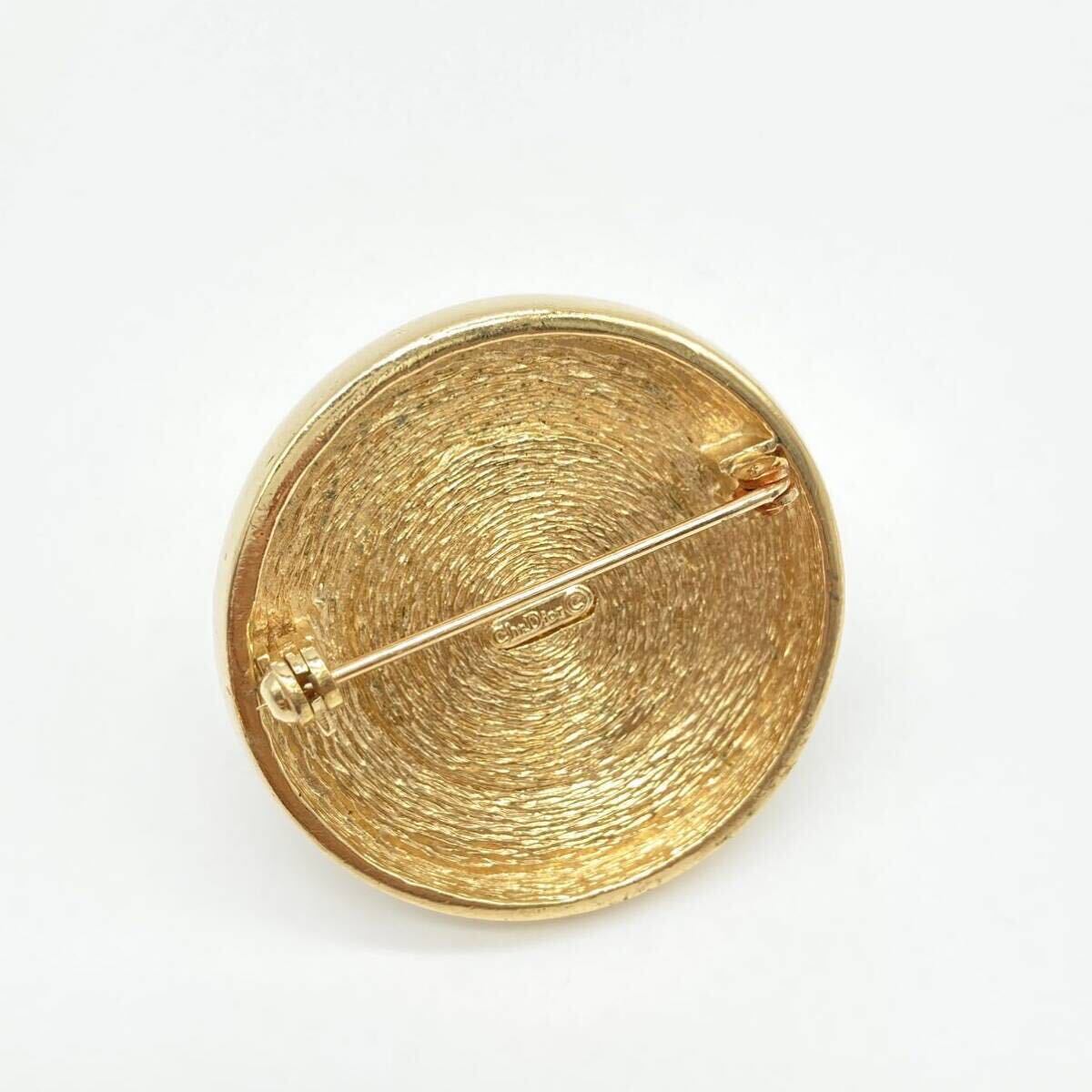 1 иен Christian Dior Dior брошь аксессуары поддельный жемчуг 1 GP Gold цвет CD Logo печать Vintage 