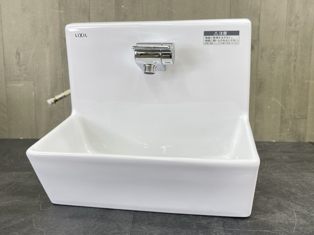 手洗い器 【中古】 LIXIL リクシル LF-82-10 トイレ 洗面ボウル 水栓金具 住宅設備 リフォーム / 57131の画像2