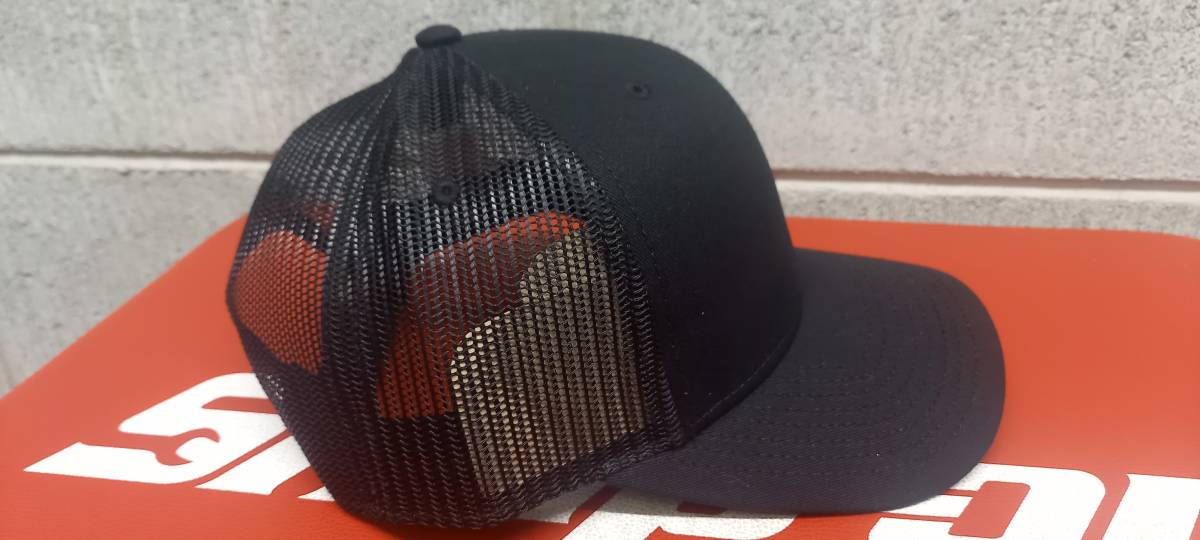 * new goods Snap-on Snap-on cap hat FREE size black / silver S Mark *