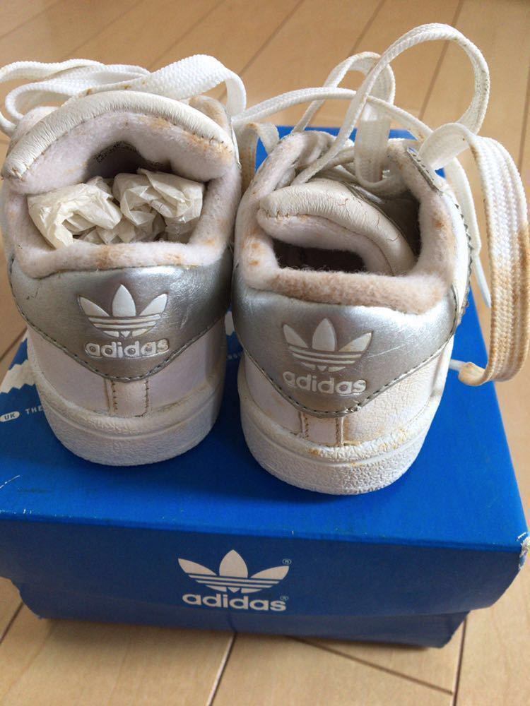 キッズ kids アディダスadidas スーパースター 可愛いい一品になります。13cm_画像3