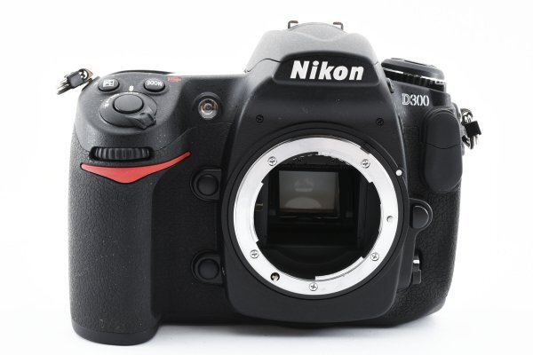 ADS3456★  товар в хорошем состоянии  продаю как нерабочий   ★  Nikon  Nikon D300  корпус  