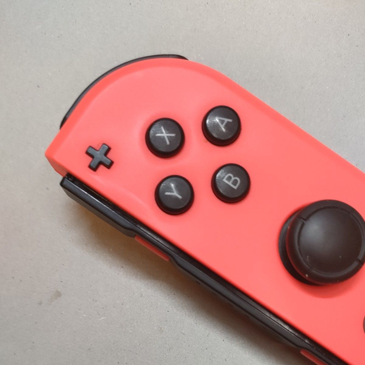 ニンテンドースイッチ ジョイコン　右　ネオンレッド　中古品　動作良好　保証付　Nintendo Switch Joy-Con