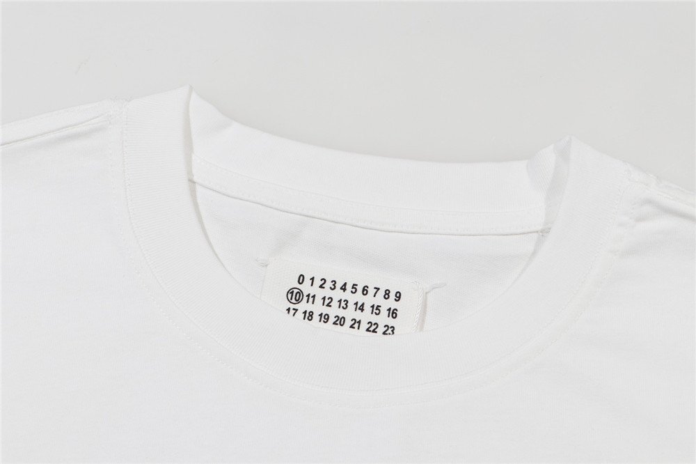 Maison Margiela メゾンマルジェラ MM6 半袖 tシャツ 簡約 メンズ レディース カジュアル 普段着 トップス 白 Mサイズの画像3