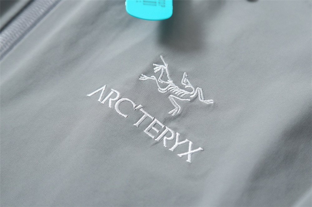 ARC'TERYX▲GORE-TEX▲BETA LT▲ベータ▲JACKET▲MEN'S グレー 防風 ジャケット 男性 アウタドア Mサイズ_画像6