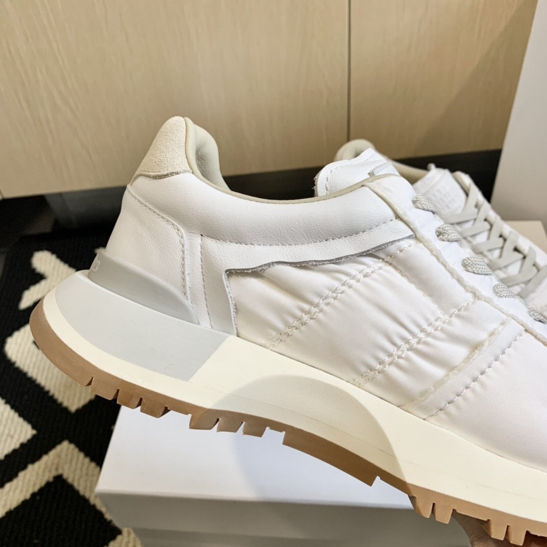 Maison Margiela mezzo n Margiela sport shoes lady's beige color stylish sneakers shoes nylon + original leather material 24CM