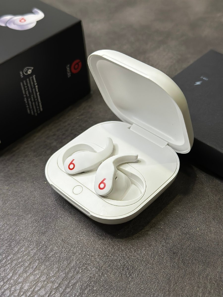 Beats Fit Pro - True Wireless Noise ワイヤレスノイズキャンセリングイヤフォン ホワイト 並行輸入品の画像6