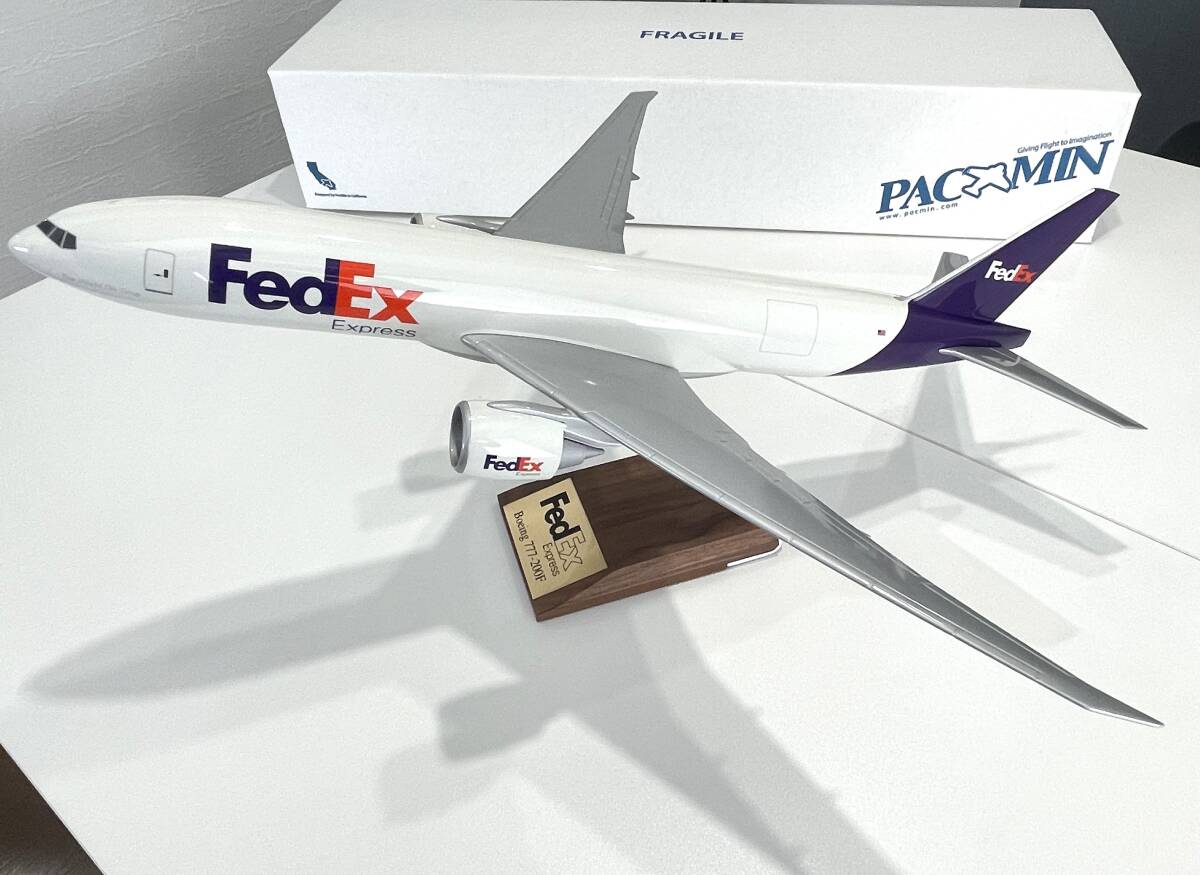 1/100 PACMIN パックミン BOEING 777-200F FedEx フェデックスの画像1