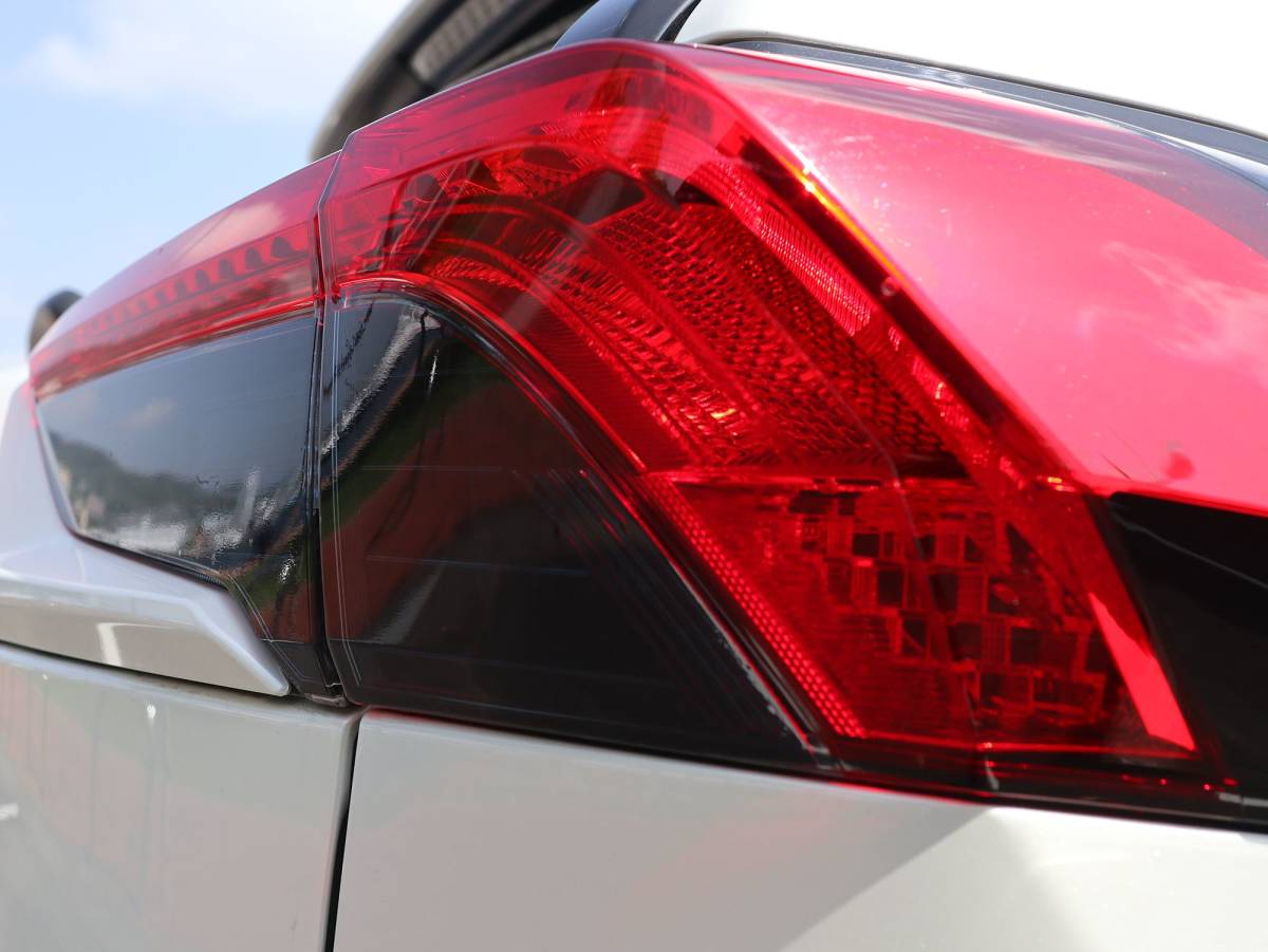 Tint+ flushing - repeated use Ok RAV4 tail lamp smoke film (Type2: winker / backing lamp part only type ) MXAA52/MXAA54/AXAH52/AXAH54