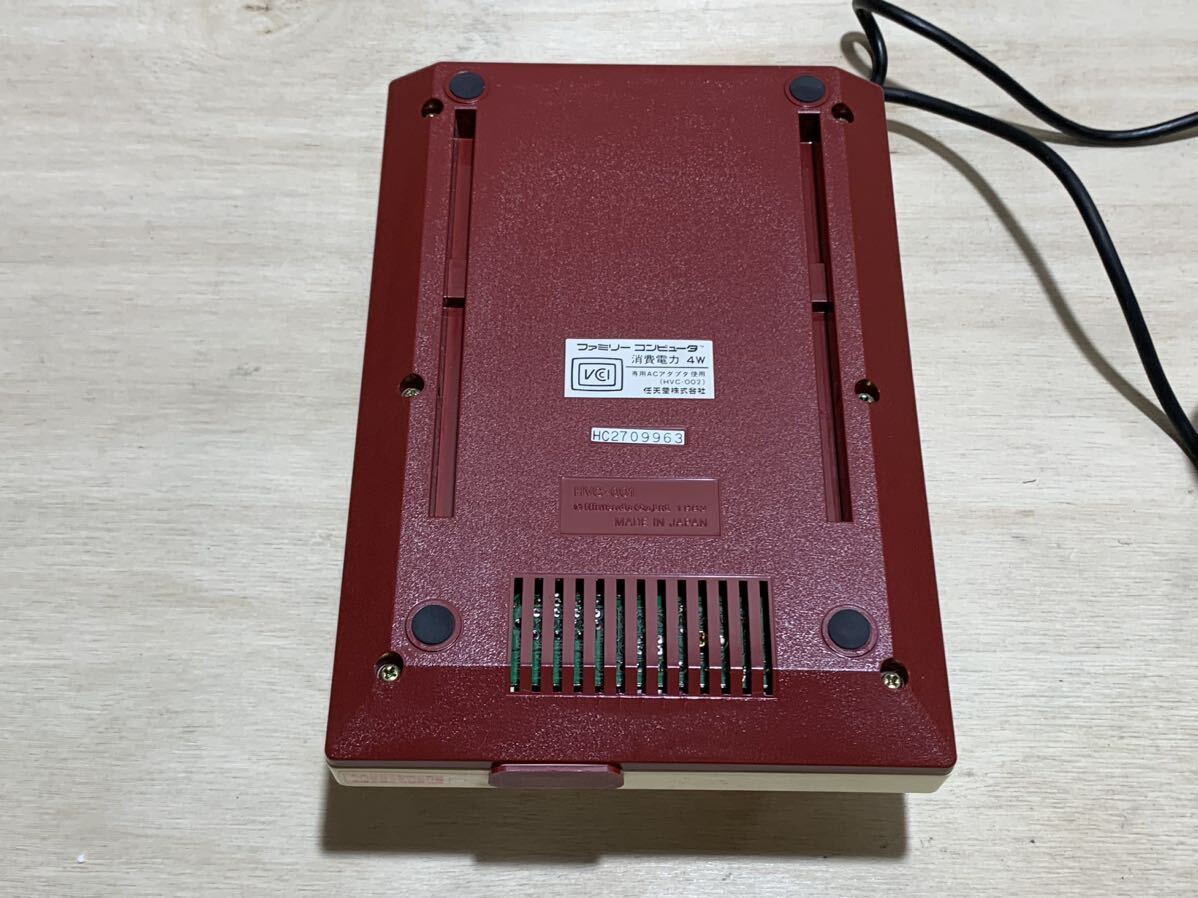 任天堂 Nintendo ファミリーコンピュータ HVC-001 ファミコン RFスイッチ HVC-003の画像5