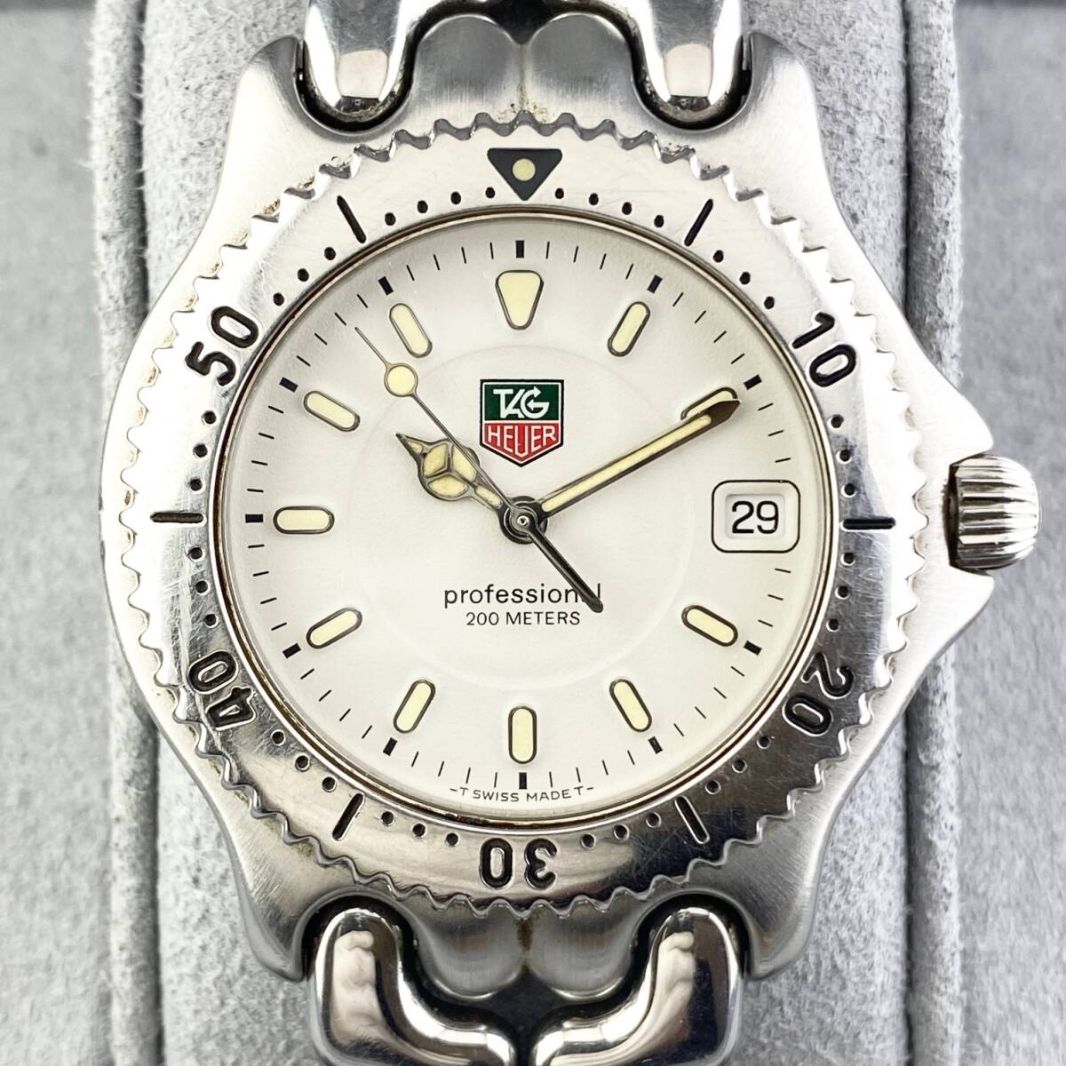 【1円〜】TAG HEUER タグ ホイヤー 腕時計 メンズ WG1112 セル ホワイト文字盤 プロフェッショナル デイト 可動品の画像8