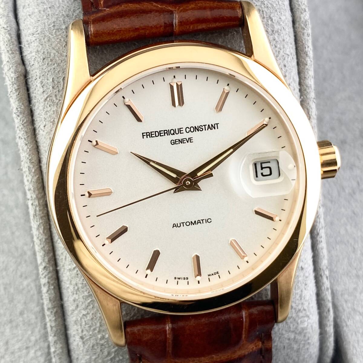 【1円〜】FREDERIQUE CONSTANT フレデリック コンスタント 腕時計 メンズ AT 自動巻 ホワイト文字盤 ピンクゴールド 裏スケ デイト 可動品の画像4