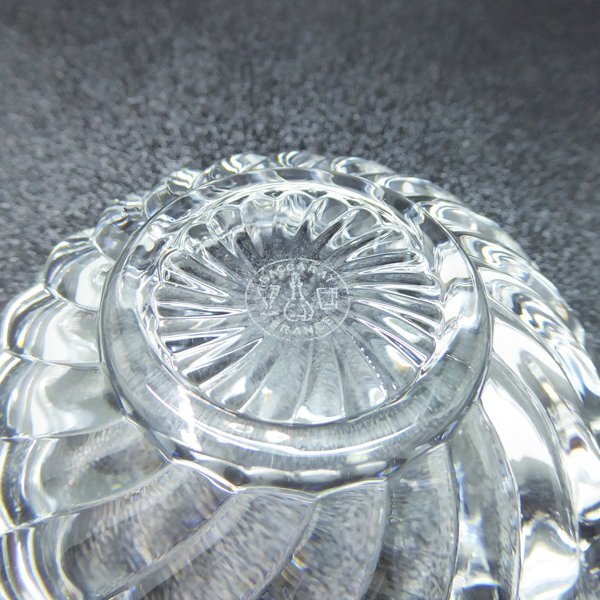 1円～ Baccarat バカラ VOLUTE ボリュート 灰皿 小物入れ 1712520 箱 ◆未使用品◆送料600円(近畿)～◆～4/24(水)終了 質屋-9608の画像6