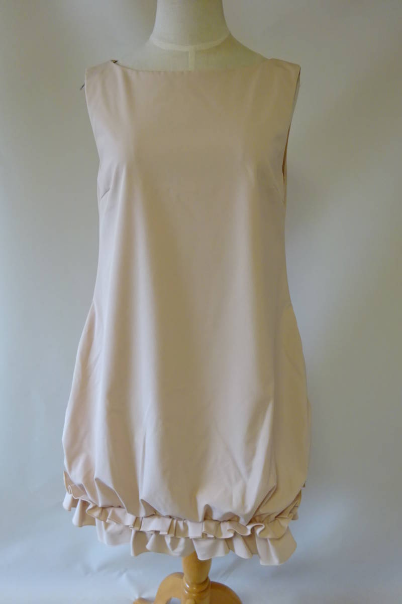 全品送料0円 □ FOXEY NEW YORK フォクシー ワンピース 40 ベージュ 美品 フォクシーニューヨーク クリーニング済 ワンピース 全品送料0円 □ FOXEY NEW YORK フォクシー ワンピース 40 ベージュ 美品 フォクシーニューヨーク クリーニング済 ワンピース