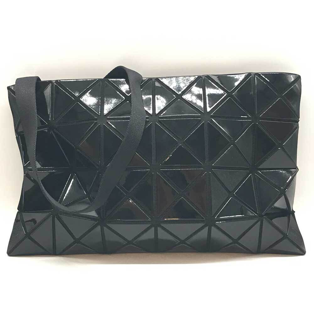 バオバオイッセイミヤケ ルーセント ショルダーバッグ ブラック BB63-AG054 BAO BAO ISSEY MIYAKE Aランク 中古 六甲道店_画像1