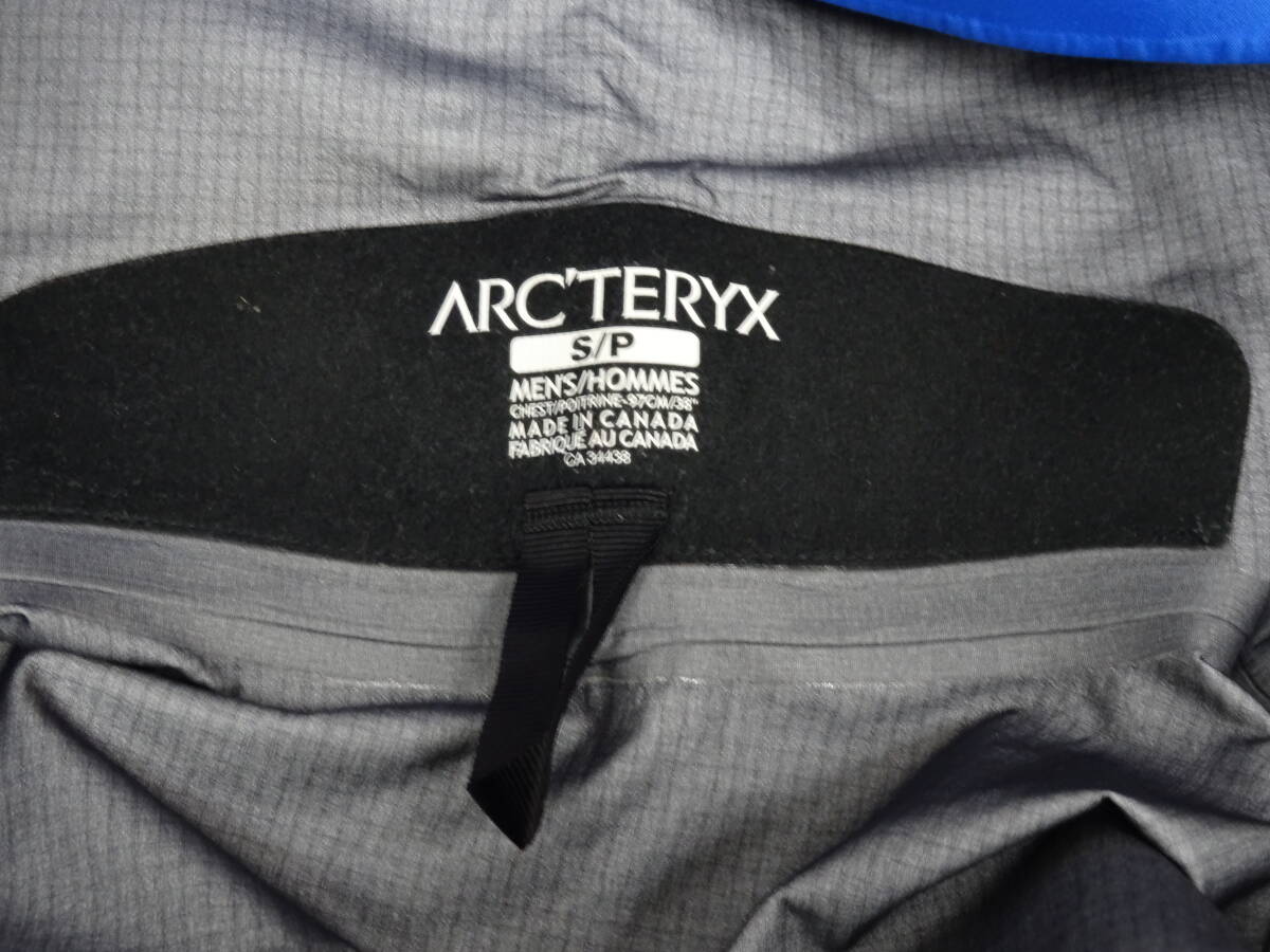 Arc'teryx アークテリクス Alph SV Jacket アルファSVジャケット カナダ製 青色 Size Sの画像5
