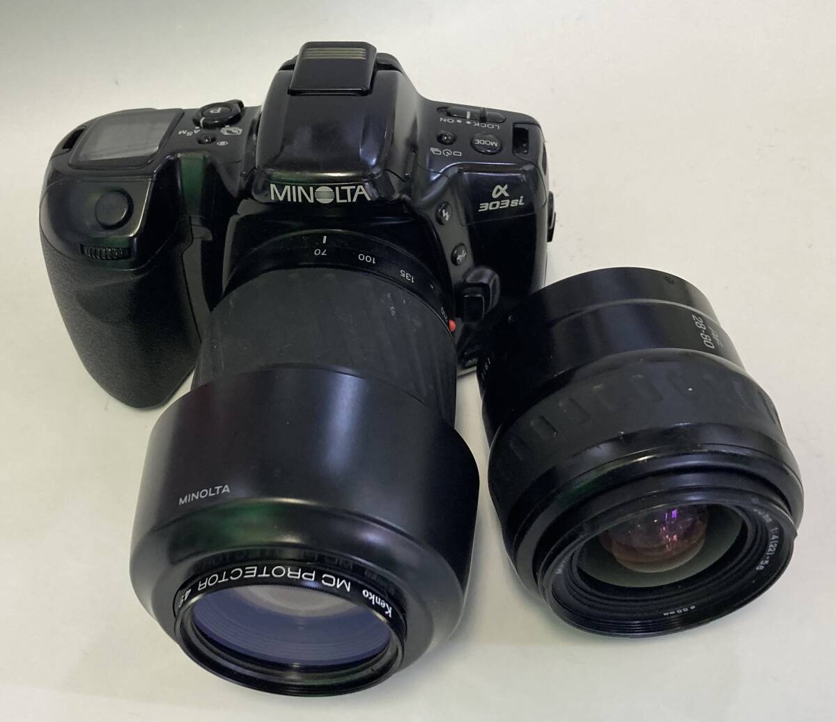 1円～【中古/美品/動作確認済】ミノルタカメラお纏め MINOLTA α303si 2台/AFZOOM 75-300/70-210 α5000/AF 35-70 レンズのみ/28-80_画像4