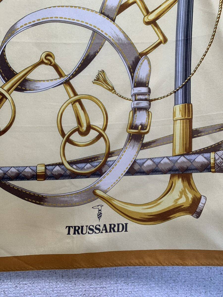 TRUSSARDI スカーフ オールド　トラサルディ　シルクスカーフ _画像2