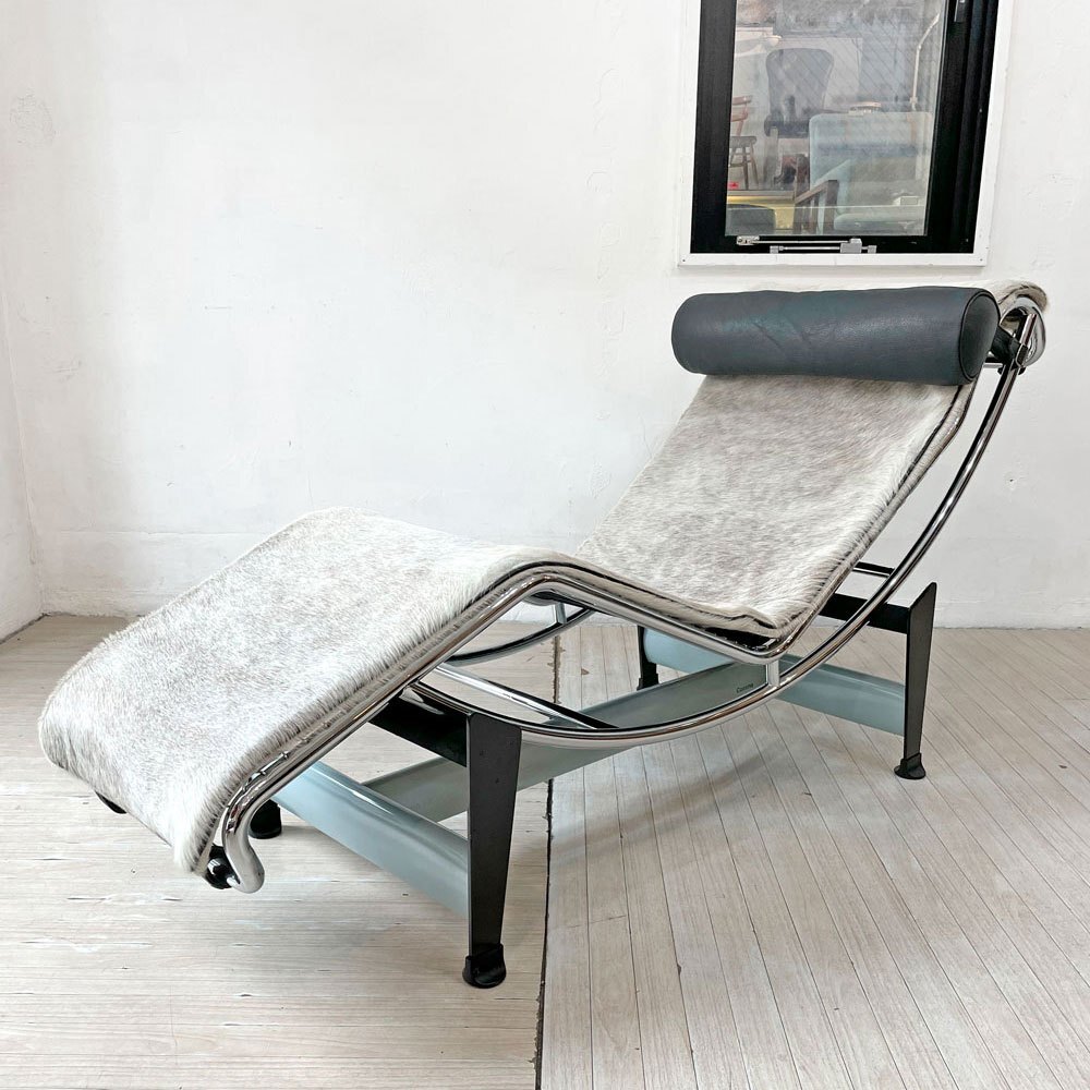 ★ カッシーナ Cassina LC4 ヴィラチャーチ VILLACHURCH シェーズロング ポニースキン 参考定価 \907,200- 限定品の画像1