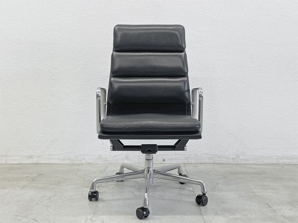 〓 ハーマンミラー Herman Miller ソフトパッドグループ エグゼクティブチェア 本革 5本脚 イームズ Herman Miller ミッドセンチュリー_画像2