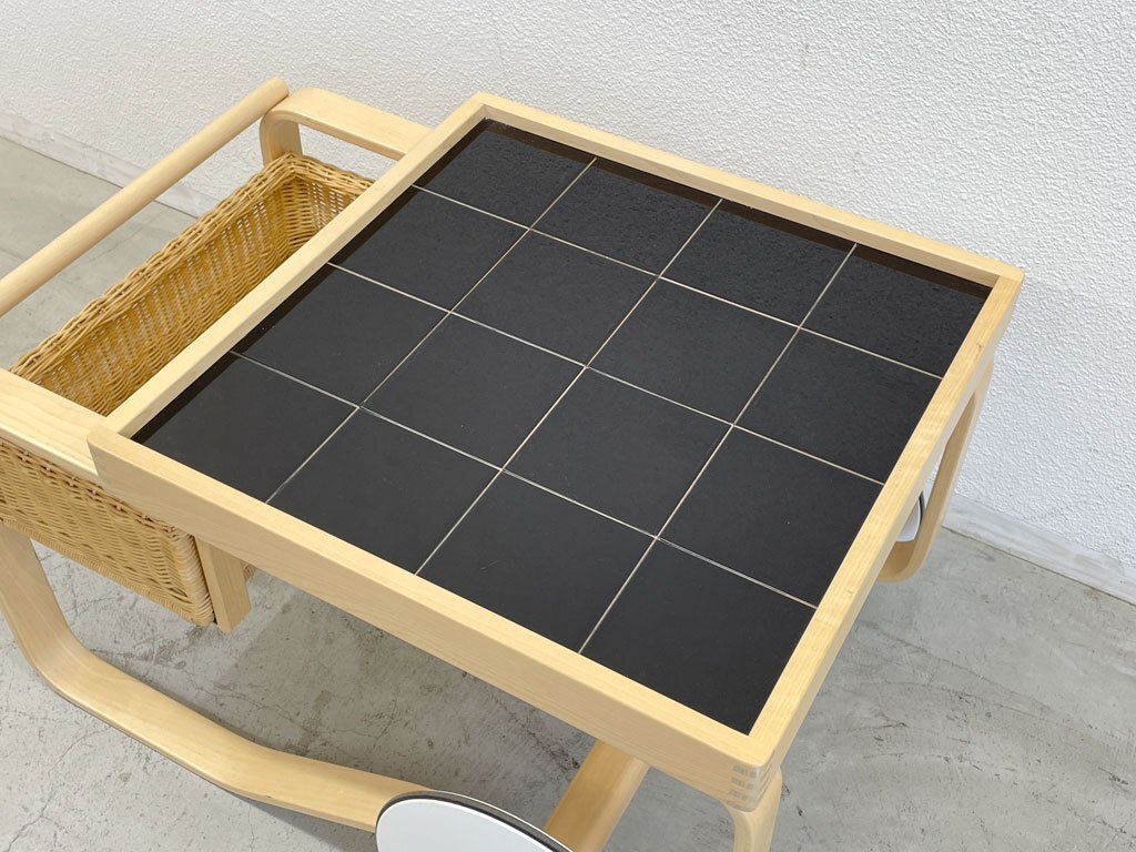 〓 アルテック artek ティートローリー900 TEA TROLLEY 900 セラミックタイル バスケット バーチ材 アルヴァ・アアルト フィンランド 北欧_画像3