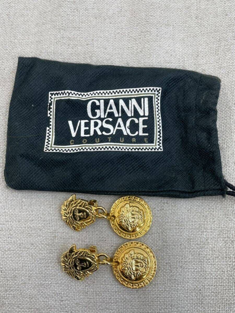 GIANNI VERSACE ジャンニ・ヴェルサーチ イヤリング ゴールドカラー アクセサリー 袋付きの画像8