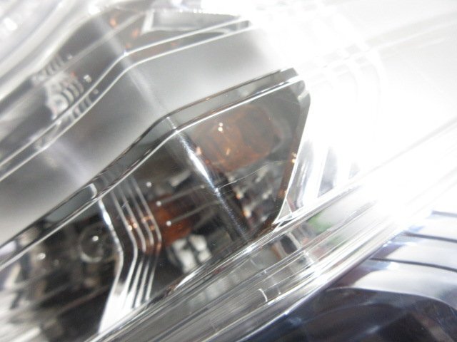 フィットハイブリッド GP1 GP4 純正 LEDテール テールライト STANLEY P9883 左右セット 点灯確認済み 中古の画像3