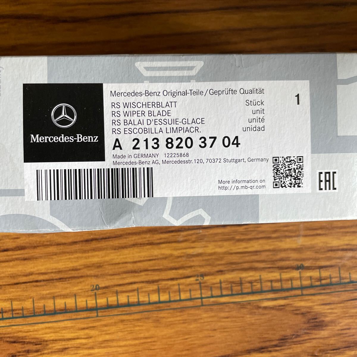 正規純正品　Mercedes-Benz W213 S213 C238 A238 C257 X290 左右ワイパーブレードセット_画像1