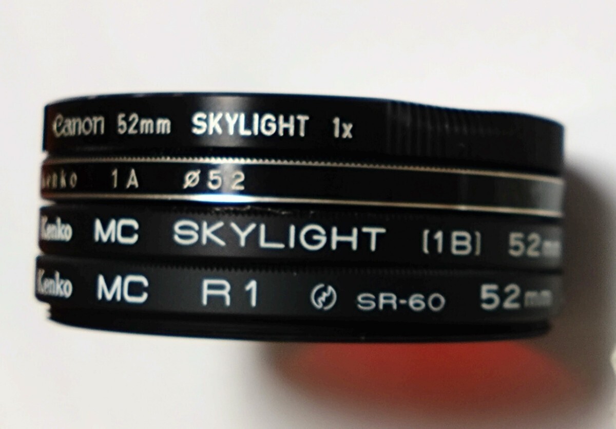 Canon Kenko MCレンズフィルター　52mm 4枚　SKYLIGHT RED 1A 1B R1 ケース2個付_画像1