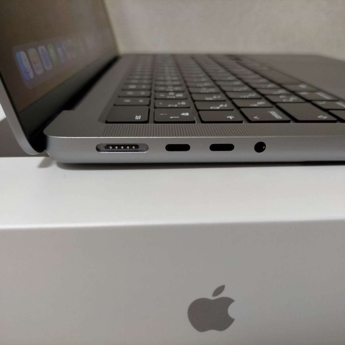 美品 14インチMacBook Pro 2023 MPHE3J/A M2 Pro メモリ16GB 美品 14インチMacBook Pro 2023 MPHE3J/A M2 Pro メモリ16GB