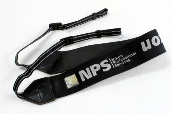 NPS Nikon Professional Services ストラップ   ニコンストラップ プロストラップの画像1