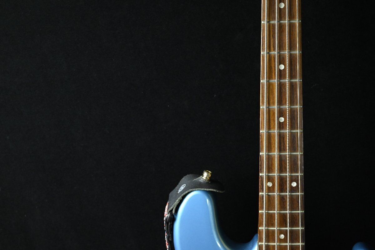 【昊】FERNANDES ジャズベース RJB 380 ブルー ・ ホワイト フェルナンデス JAZZ BASS ソフトケース付 エレキベース ストラップ付[0424-6]_画像4