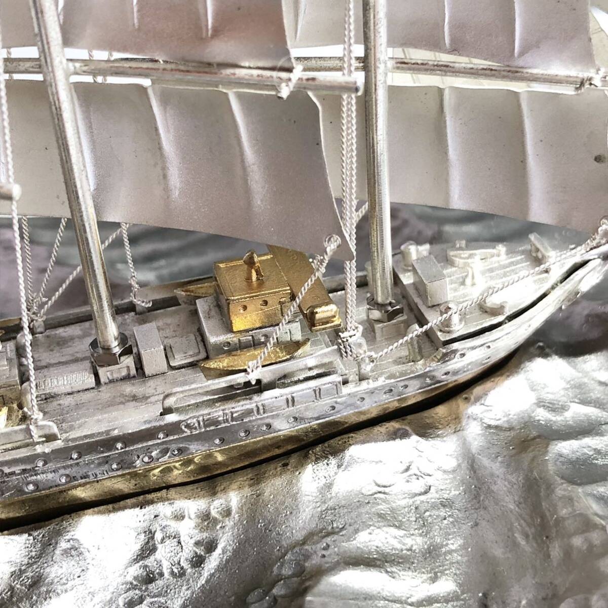 ●ヨット 置物 金属製 帆船 船 オブジェ ガラスケース入り 　V60_画像6