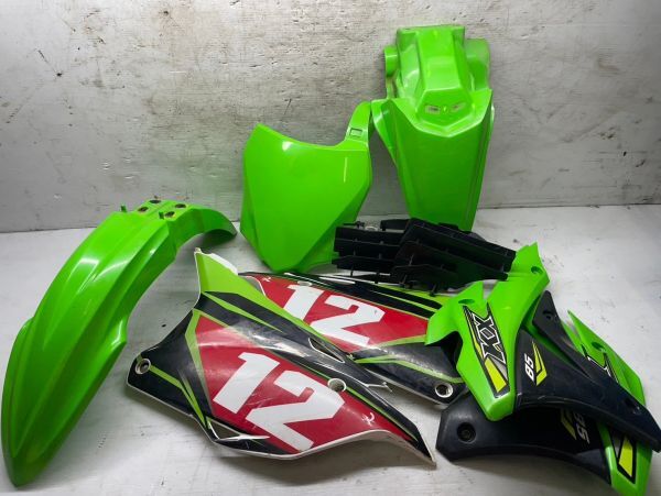 売り切り カワサキ KX85 外装セット フェンダー サイド シュラウド HA-171 【C7】 YZ CR KX DR 80 85 100 112の画像1