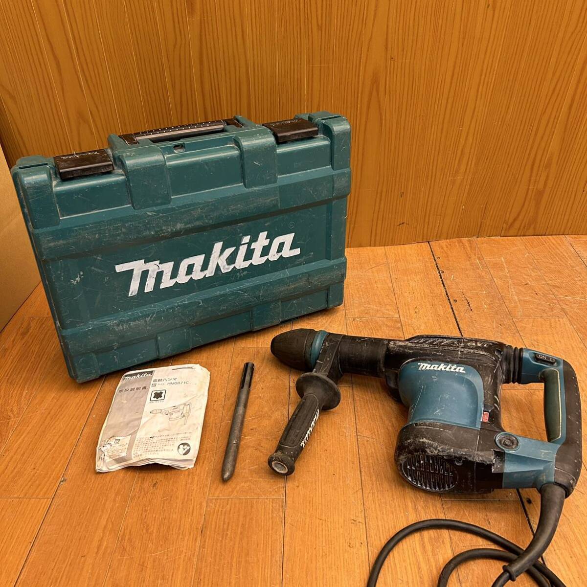 ★動作品★makita★電動ハンマ★SDSマックスシャンク★電動工具★ハンマードリル★100V★斫り★ハツリ★HM0871C★マキタ★SR(P124)の画像1