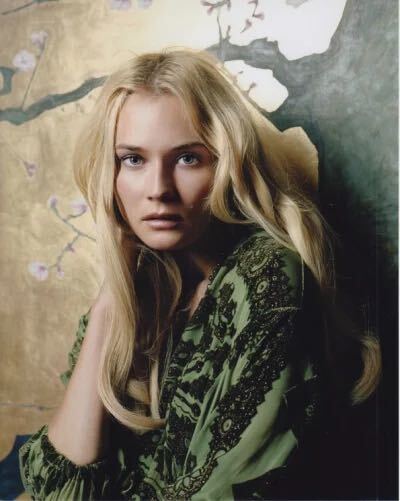 ダイアンクルーガー　Diane Kruger　輸入　写真　洋画　約20.3x25.4cm　11163._画像1