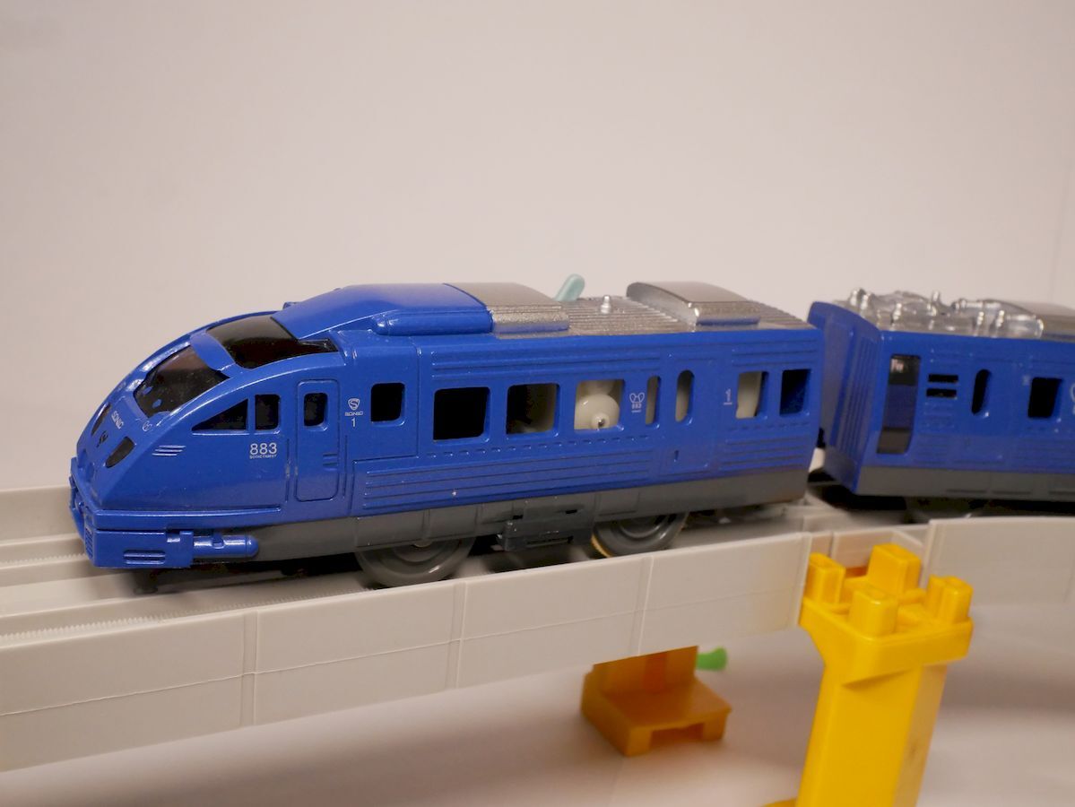  Plarail *JR Kyushu 883 series Sonic 