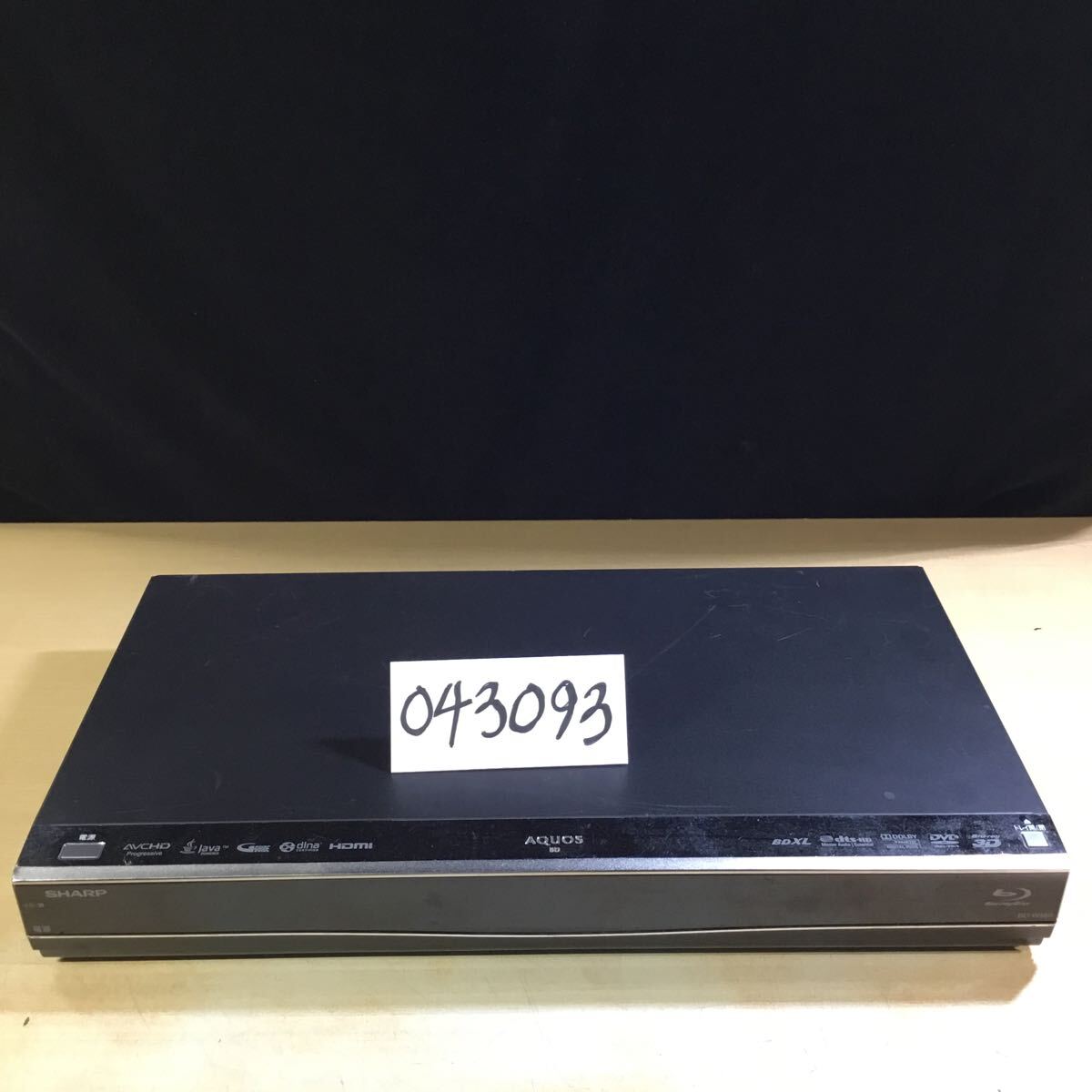 【送料無料】(043093F) 2014年製 SHARP BD-W560 ブルーレイディスクレコーダー ジャンク品_画像1