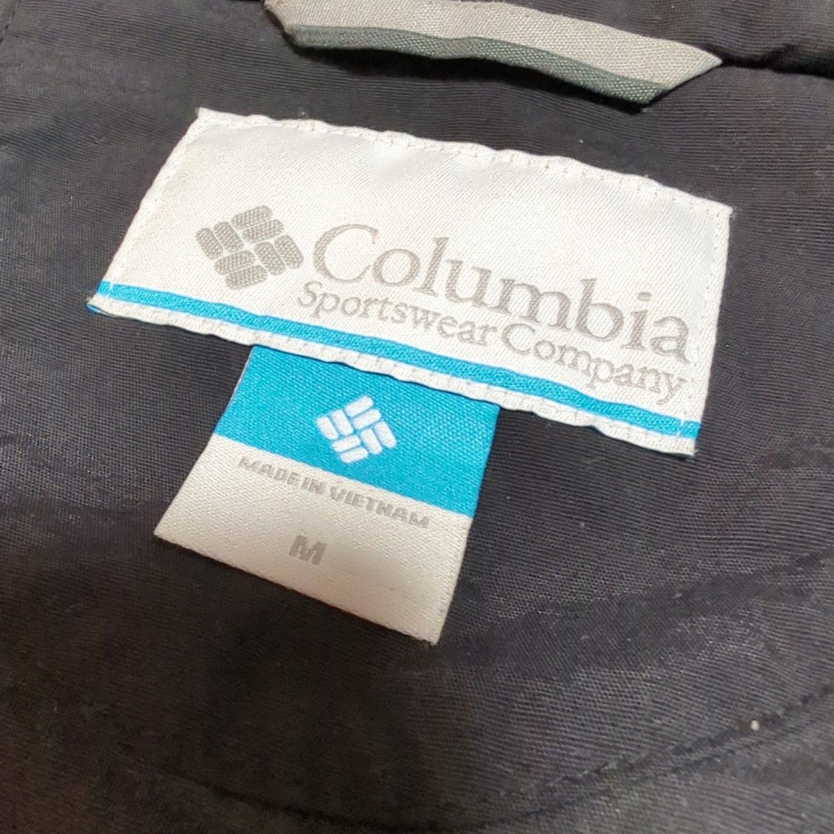 Columbia ナイロンパーカー Ｍサイズ VIZZAVONA PASS JACKET