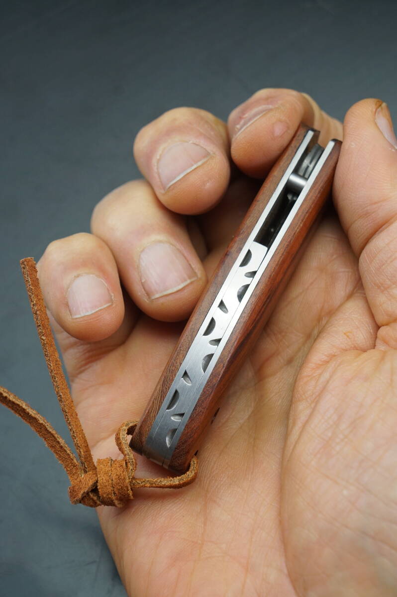  ダマスカス 小型フォールディング ナイフ/D-085/アーバン アウトドア セカンドナイフ/全15㎝長 エッジ11㎝ 身巾17㎜ 重ね2.4㎜ 58gの画像8